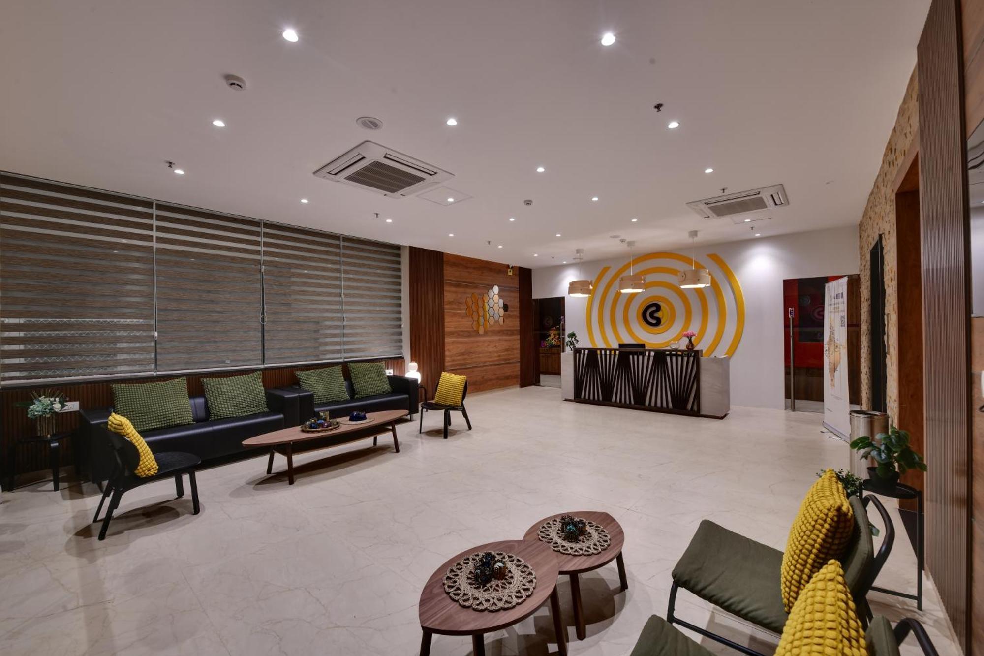 Click Hotel Vista-International Airport Dod Jala Extérieur photo